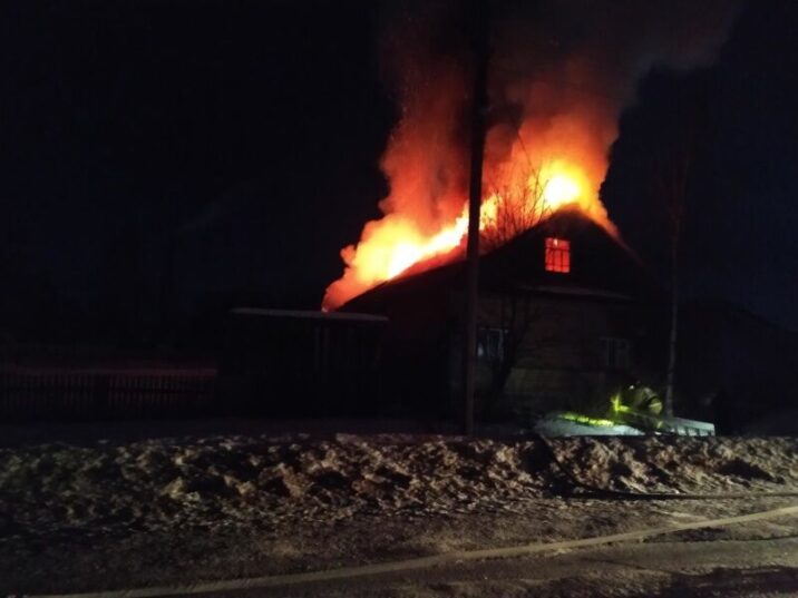 В Ленинском округе ликвидировали пожар в жилом доме этой ночью Новости Видное 