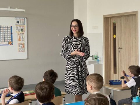 В Ленинском городском округе педагоги школ смогут бесплатно арендовать квартиры Новости Видное 
